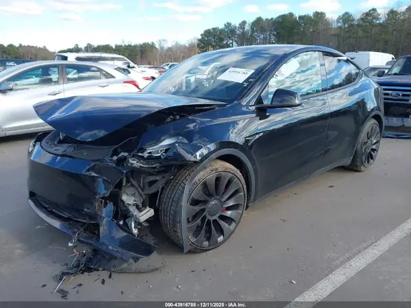 7SAYGDEF2NF319933 2022 TESLA MODEL Y - Image 2