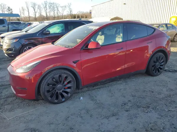 7SAYGDEF2NF323142 2022 TESLA MODEL Y - Image 1