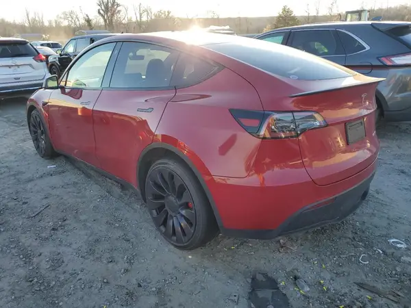 7SAYGDEF2NF323142 2022 TESLA MODEL Y - Image 2