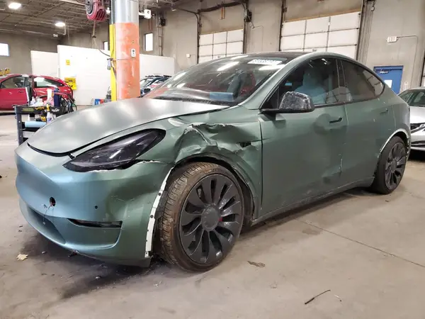 7SAYGDEF2NF326249 2022 TESLA MODEL Y - Image 1