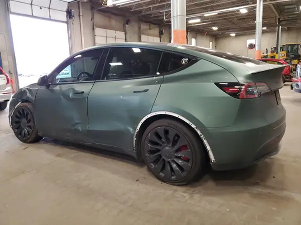7SAYGDEF2NF326249 2022 TESLA MODEL Y - Image 2