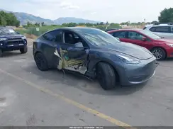 7SAYGDEF2NF343696 2022 TESLA MODEL Y