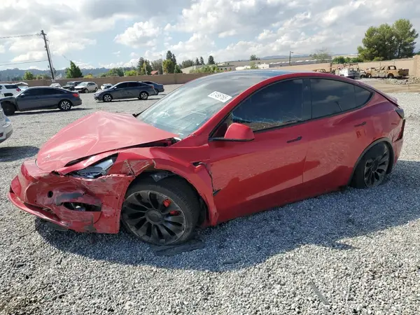 7SAYGDEF2NF345755 2022 TESLA MODEL Y - Image 1