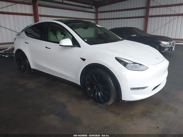 7SAYGDEF2NF350714 2022 TESLA MODEL Y - Image 1