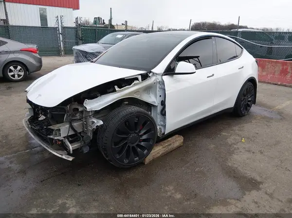 7SAYGDEF2NF354925 2022 TESLA MODEL Y - Image 2