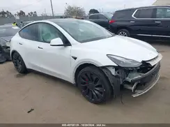 7SAYGDEF2NF362667 2022 TESLA MODEL Y