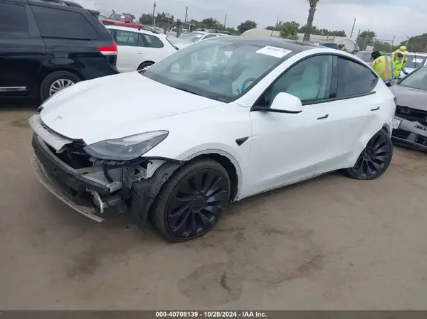 7SAYGDEF2NF362667 2022 TESLA MODEL Y - Image 2