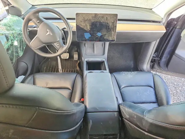 7SAYGDEF2NF378187 2022 TESLA MODEL Y - Image 8