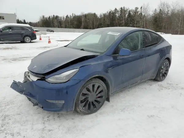 7SAYGDEF2NF379632 2022 TESLA MODEL Y - Image 1