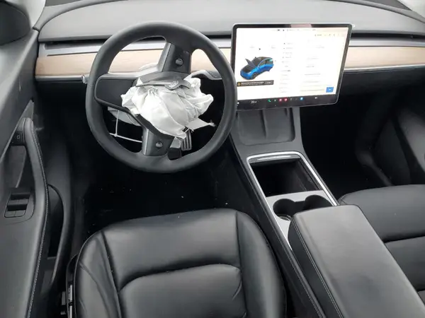 7SAYGDEF2NF379632 2022 TESLA MODEL Y - Image 8