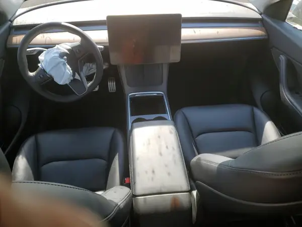 7SAYGDEF2NF388086 2022 TESLA MODEL Y - Image 8