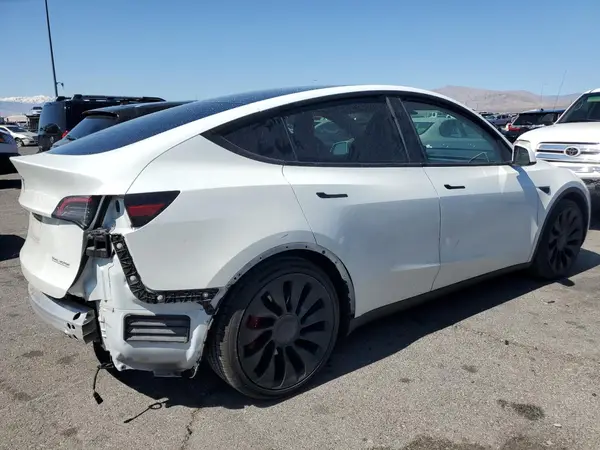 7SAYGDEF2NF407736 2022 TESLA MODEL Y - Image 2