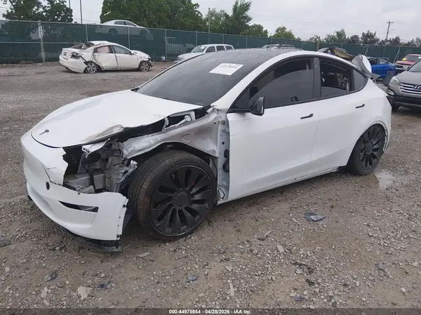 7SAYGDEF2NF410958 2022 TESLA MODEL Y - Image 2