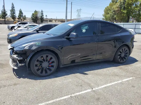 7SAYGDEF2NF443037 2022 TESLA MODEL Y - Image 1