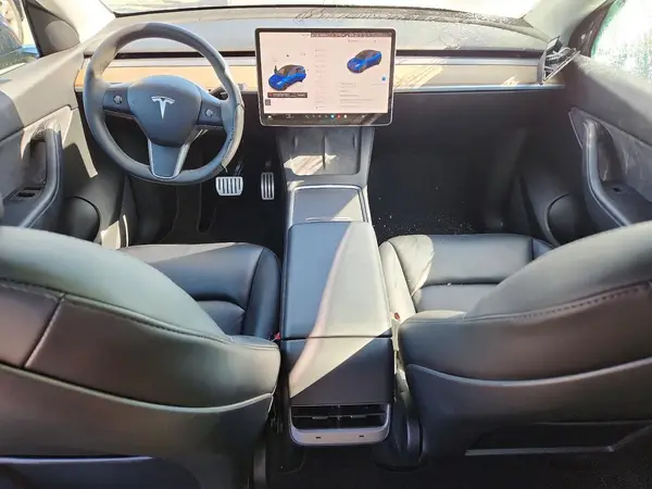 7SAYGDEF2NF443846 2022 TESLA MODEL Y - Image 8