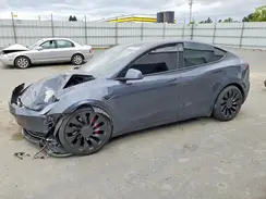 7SAYGDEF2NF445483 2022 TESLA MODEL Y