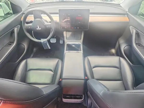 7SAYGDEF2NF452501 2022 TESLA MODEL Y - Image 8