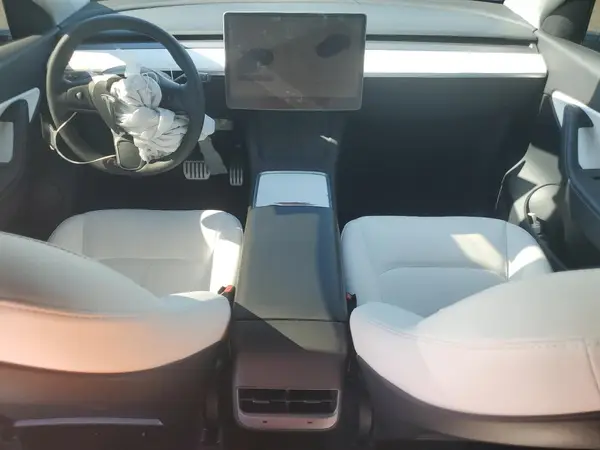 7SAYGDEF2NF461067 2022 TESLA MODEL Y - Image 8