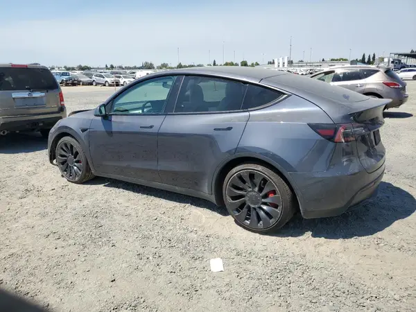 7SAYGDEF2NF486969 2022 TESLA MODEL Y - Image 2