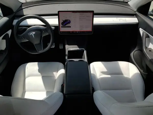 7SAYGDEF2NF486969 2022 TESLA MODEL Y - Image 8
