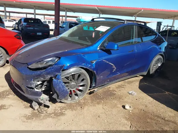 7SAYGDEF2NF490410 2022 TESLA MODEL Y - Image 2