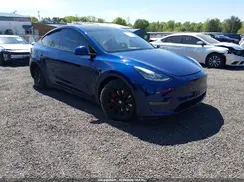 7SAYGDEF2NF491069 2022 TESLA MODEL Y