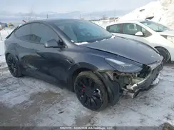 7SAYGDEF2NF498054 2022 TESLA MODEL Y