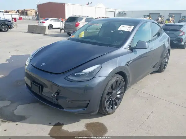 7SAYGDEF2NF505441 2022 TESLA MODEL Y - Image 2