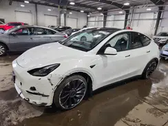 7SAYGDEF2NF507321 2022 TESLA MODEL Y