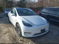 7SAYGDEF2NF512177 2022 TESLA MODEL Y