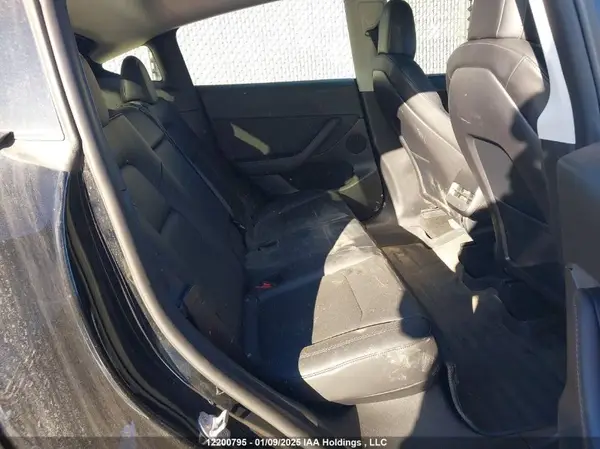 7SAYGDEF2NF515015 2022 TESLA MODEL Y - Image 8