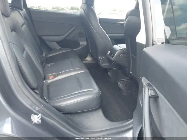 7SAYGDEF2NF515693 2022 TESLA MODEL Y - Image 8