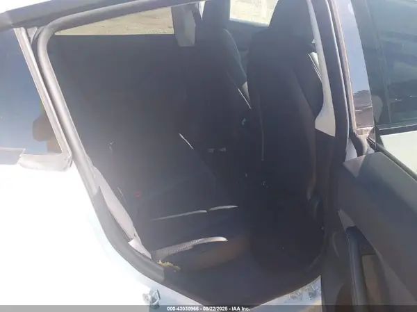 7SAYGDEF2NF519002 2022 TESLA MODEL Y - Image 8