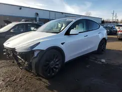 7SAYGDEF2NF521204 2022 TESLA MODEL Y