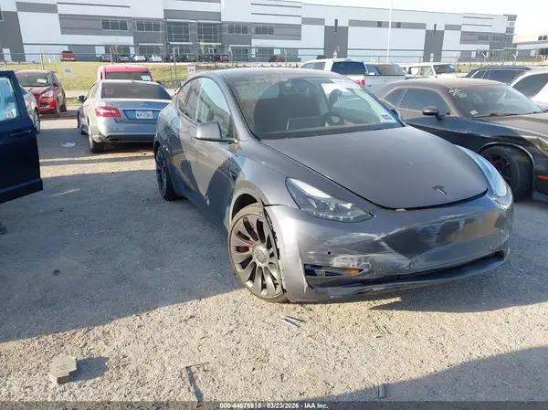 7SAYGDEF2NF530906 2022 TESLA MODEL Y - Image 1