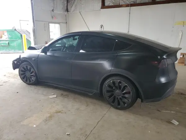 7SAYGDEF2NF537662 2022 TESLA MODEL Y - Image 2