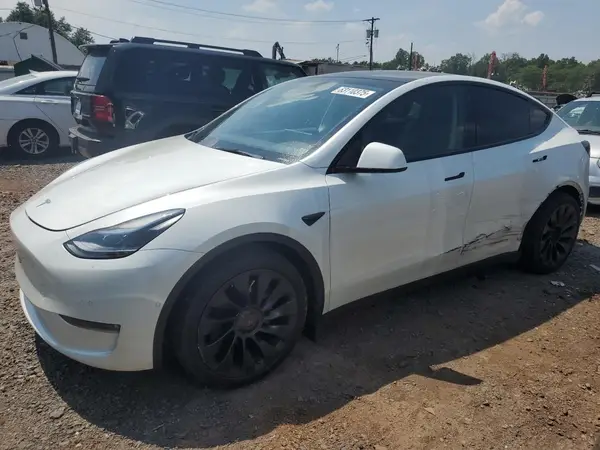 7SAYGDEF2NF540058 2022 TESLA MODEL Y - Image 1