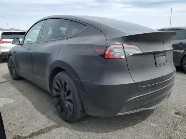 7SAYGDEF2NF541923 2022 TESLA MODEL Y - Image 2