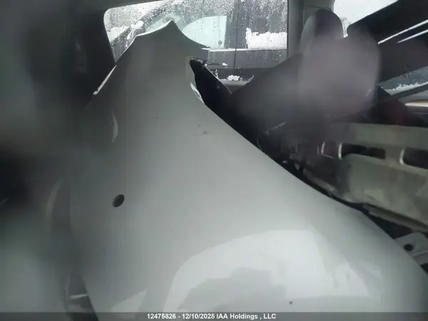 7SAYGDEF2NF562898 2022 TESLA MODEL Y - Image 8
