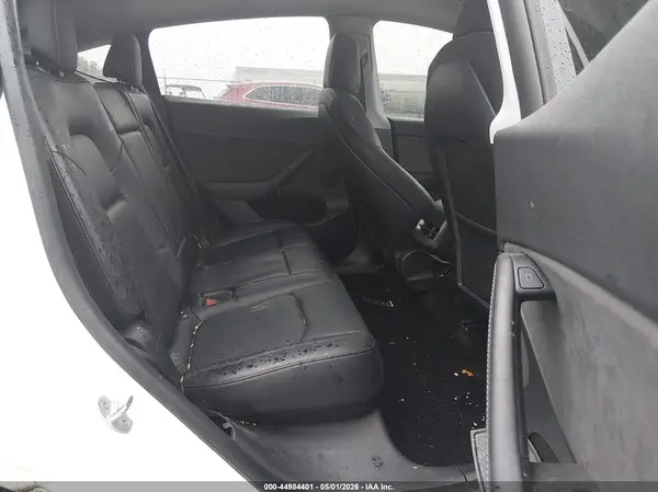 7SAYGDEF2NF564568 2022 TESLA MODEL Y - Image 8