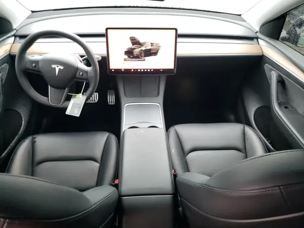 7SAYGDEF2NF573111 2022 TESLA MODEL Y - Image 8