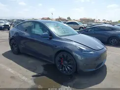 7SAYGDEF2NF573786 2022 TESLA MODEL Y