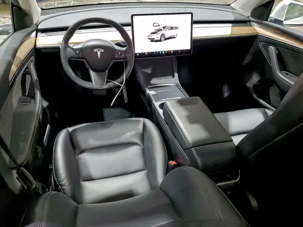 7SAYGDEF2PA049120 2023 TESLA MODEL Y - Image 8