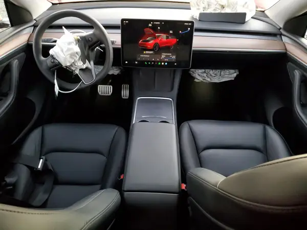 7SAYGDEF2PF615540 2023 TESLA MODEL Y - Image 8
