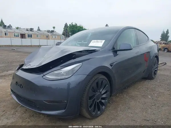 7SAYGDEF2PF659697 2023 TESLA MODEL Y - Image 2