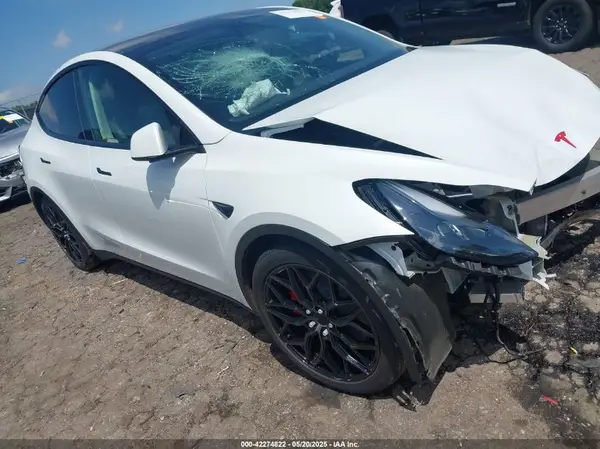 7SAYGDEF2PF707151 2023 TESLA MODEL Y - Image 1
