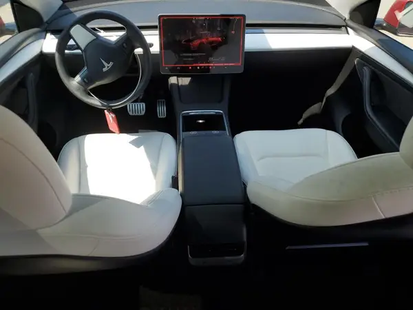 7SAYGDEF2PF712382 2023 TESLA MODEL Y - Image 8