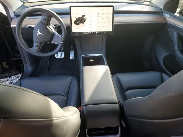 7SAYGDEF2PF739470 2023 TESLA MODEL Y - Image 8