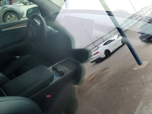 7SAYGDEF2PF739789 2023 TESLA MODEL Y - Image 8