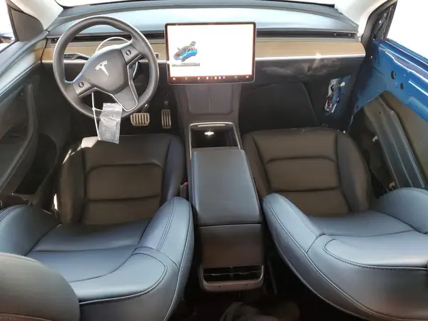 7SAYGDEF2PF740960 2023 TESLA MODEL Y - Image 8